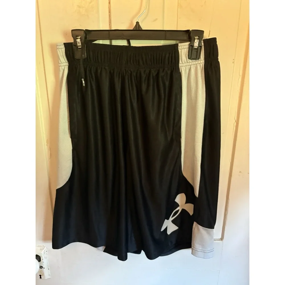 Under Armour Black White Athletic Shorts Men's Large Loose HeatGear Training